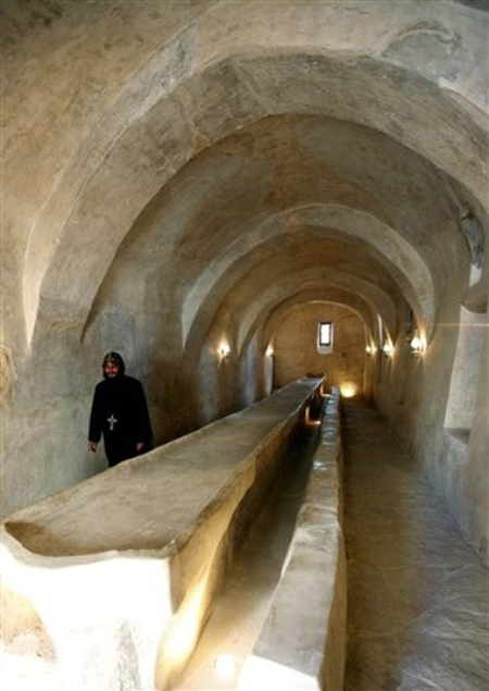 مصر: إكتشاف أول دير بالعالم  يعود إلى أول راهب عرفته المسيحية  صورة رقم 6