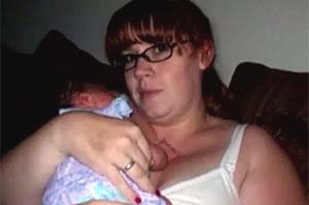 ثلاثة توائم موتى قضوا على إمرأة! صورة رقم 1