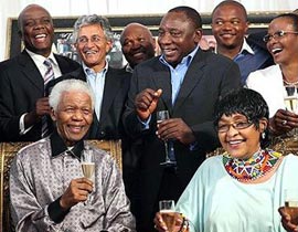 بعد 20 عامًا من إطلاق سراحه.. مانديلا يدعو سجّانه للعشاء        صورة رقم 1