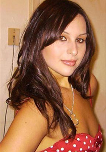 طالبة نيوزلندية تبيع عذريتها بـ 31700 $ لسد القسط الجامعي!!    صورة رقم 1