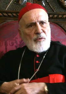 البطريرك صفير يحرّم بيع الأراضي للمسلمين وغير اللبنانيين! صورة رقم 1