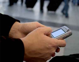  هاتف محمول يودي بحياة رجل بـ 3 طعنات صورة رقم 1