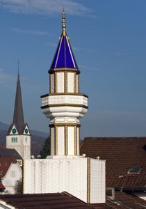 قضية حظر بناء المآذن في سويسرا تتجه للمحكمة الأوروبية صورة رقم 1