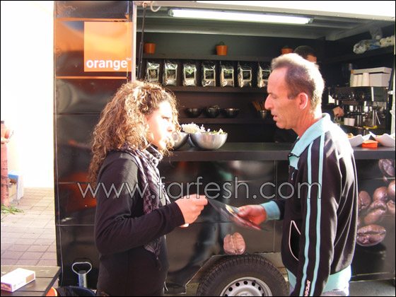 لأهل كفرياسيف: غدا لا داعي لشرب القهوة بالبيت، فقهوة orange بانتظاركم صورة رقم 9 لأهل كفرياسيف: غدا لا داعي لشرب القهوة بالبيت، فقهوة orange بانتظاركم صورة رقم 9