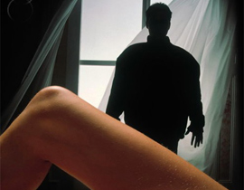 بعد 20 عاماً من إغتصاب النساء.. القبض على المشعوذ السوري! صورة رقم 1 بعد 20 عاماً من إغتصاب النساء.. القبض على المشعوذ السوري! صورة رقم 1