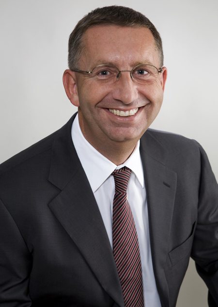 مليونير يتخلص من ثروته من اجل الحصول على السعادة! صورة رقم 5 مليونير يتخلص من ثروته من اجل الحصول على السعادة! صورة رقم 5