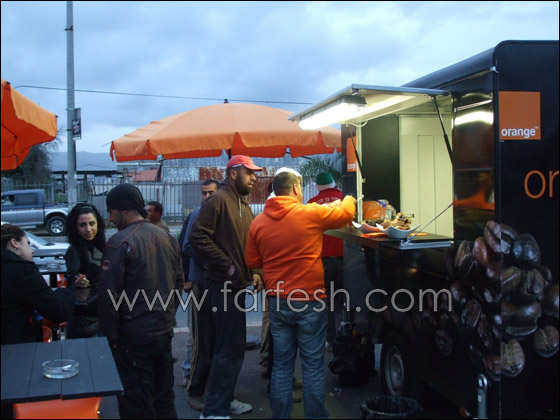 لأهل بيت جن: الصباح يبدأ غدا بقهوة وكعكة من orange صورة رقم 6 لأهل بيت جن: الصباح يبدأ غدا بقهوة وكعكة من orange صورة رقم 6