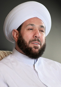 مفتي سوريا: المسلمون كلهم شيعة وتنوع المذاهب من إبداعات الإسلام صورة رقم 1 مفتي سوريا: المسلمون كلهم شيعة وتنوع المذاهب من إبداعات الإسلام صورة رقم 1