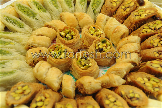 بمناسبة ذكرى المولد: حلويات خاصة في حلويات أحمد المحروم (النابلسي) صورة رقم 6 بمناسبة ذكرى المولد: حلويات خاصة في حلويات أحمد المحروم (النابلسي) صورة رقم 6