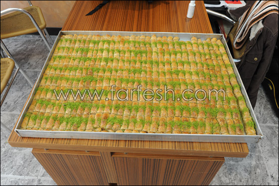 بمناسبة ذكرى المولد: حلويات خاصة في حلويات أحمد المحروم (النابلسي) صورة رقم 5 بمناسبة ذكرى المولد: حلويات خاصة في حلويات أحمد المحروم (النابلسي) صورة رقم 5