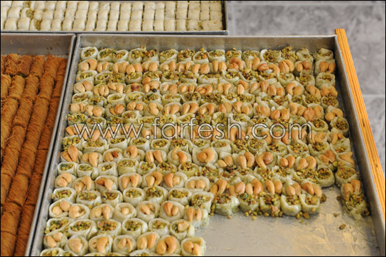 بمناسبة ذكرى المولد: حلويات خاصة في حلويات أحمد المحروم (النابلسي) صورة رقم 3 بمناسبة ذكرى المولد: حلويات خاصة في حلويات أحمد المحروم (النابلسي) صورة رقم 3