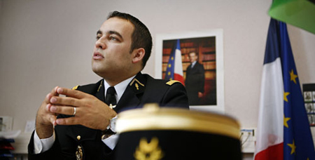 أول واعظ مسلم في قوات الأمن يؤكد: فرنسا متفقة مع الإسلام! صورة رقم 3 أول واعظ مسلم في قوات الأمن يؤكد: فرنسا متفقة مع الإسلام! صورة رقم 3