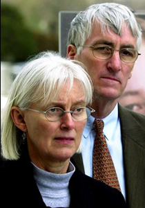 جرافة الاحتلال تسحق شابة أمريكية في رفح وعائلتها تقاضي اسرائيل!  صورة رقم 2