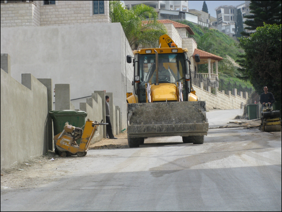بدء العمل لتسيير خط باص لحي كرم الصاحب في الناصرة صورة رقم 5 بدء العمل لتسيير خط باص لحي كرم الصاحب في الناصرة صورة رقم 5