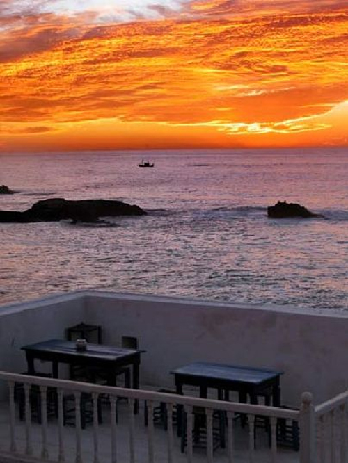 فاس المغربية.. بلا كحول ولا شيشة ولا ملاهٍ ليلية!  صورة رقم 17