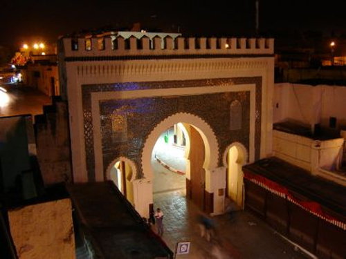 فاس المغربية.. بلا كحول ولا شيشة ولا ملاهٍ ليلية!  صورة رقم 5