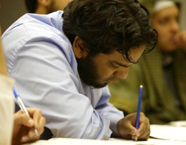 سعوديات يطالبن بالسيرة الذاتية للمتقدمين بطلب الزواج !  صورة رقم 1