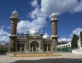بعد معاداتها للنقاب: إيطاليا تشن حملة لمنع بناء مسجد صورة رقم 1 بعد معاداتها للنقاب: إيطاليا تشن حملة لمنع بناء مسجد صورة رقم 1