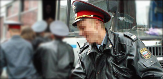 شرطي إبتلع 70 دولارًا لإخفاء الرشوة!! صورة رقم 1