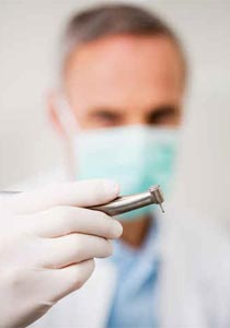 طبيب أسنان مصري يغتصب مريضاته ويصورهن للذكرى! صورة رقم 1