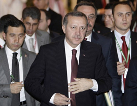 أردوغان: منع المرأة من ارتداء ما ترغب به أسوأ من هدم الكعبة! صورة رقم 1 أردوغان: منع المرأة من ارتداء ما ترغب به أسوأ من هدم الكعبة! صورة رقم 1