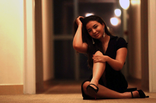 محكمة ماليزيا تغرّم ضحية الأمير التي اغتصبها وأساء معاملتها!  صورة رقم 4