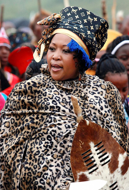 كم تنفق جنوب أفريقيا لإعالة زوجات الرئيس وأطفاله؟! صورة رقم 7 كم تنفق جنوب أفريقيا لإعالة زوجات الرئيس وأطفاله؟! صورة رقم 7