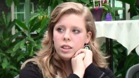 حاميها حراميها: مقتل فتاة على يد شرطي في هولندا! صورة رقم 3 حاميها حراميها: مقتل فتاة على يد شرطي في هولندا! صورة رقم 3