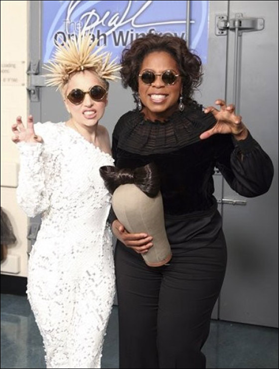 أوبرا وينفري شهّرت بمديرة مدرسة البنات!!  صورة رقم 3