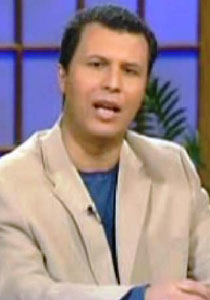 جدل كبير بعد قيام مغربي بترجمة القرآن إلى اللغة العامية!! صورة رقم 2