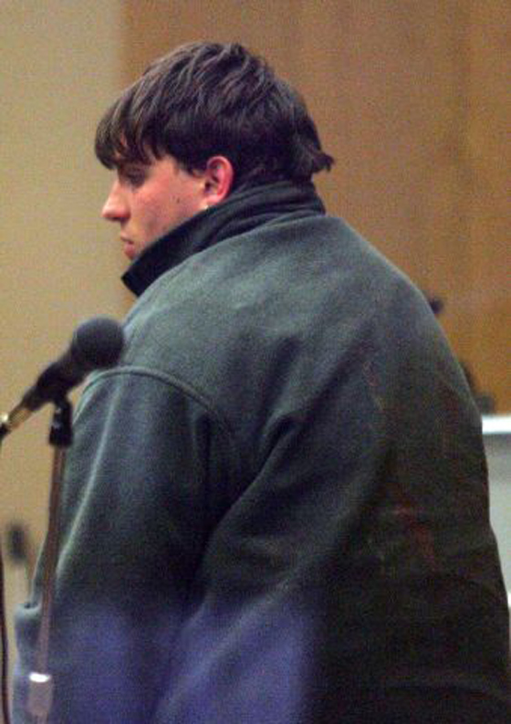  ايطالية استأجرت قتلة محترفين للتخلص من استبداد والدها!  صورة رقم 4