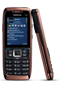 مع  1 Nokia E5انت تقود الحوار صورة رقم 1