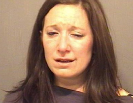 تتصل بالنجدة لإنقاذها من ظلمات السجن!!! صورة رقم 1 تتصل بالنجدة لإنقاذها من ظلمات السجن!!! صورة رقم 1