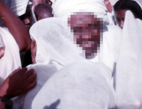 مشعوذ يعالج بالصابون ويشترط الاغتسال به عندما يكون البيت خال! صورة رقم 1 مشعوذ يعالج بالصابون ويشترط الاغتسال به عندما يكون البيت خال! صورة رقم 1