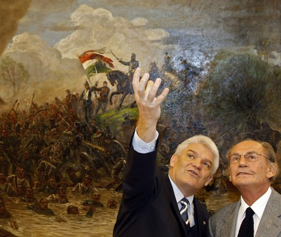 والد ساركوزي: سأكون مطمئناً أكثر إن لم يترشح ابني للرئاسة صورة رقم 3 والد ساركوزي: سأكون مطمئناً أكثر إن لم يترشح ابني للرئاسة صورة رقم 3