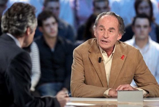 والد ساركوزي: سأكون مطمئناً أكثر إن لم يترشح ابني للرئاسة صورة رقم 6 والد ساركوزي: سأكون مطمئناً أكثر إن لم يترشح ابني للرئاسة صورة رقم 6