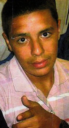 12 مراهق ارتكبوا جريمة قتل بشعة بحق صبي 15 عاما!!   صورة رقم 2