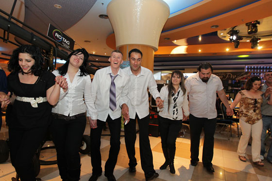 نجاح كبير لمهرجان العرسان في عيلبون بمبادرة هيثم بطحيش  صورة رقم 27