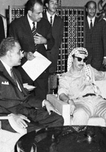 قرارات القمّة العربية.. متى ترتقي إلى مستوى القاعدة؟؟ صورة رقم 2 قرارات القمّة العربية.. متى ترتقي إلى مستوى القاعدة؟؟ صورة رقم 2