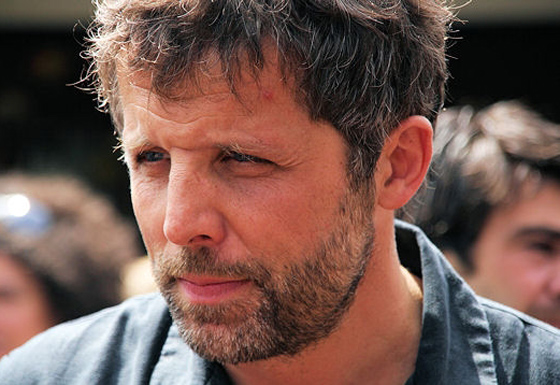 حرب لاذعة بين 