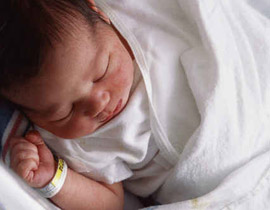 تبيع طفل غير شرعي حديث الولادة بـ 10 آلاف درهم! صورة رقم 1