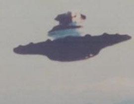 عراقيون يؤكدون مشاهدة أطباق طائرة في سماء بابل!! صورة رقم 2