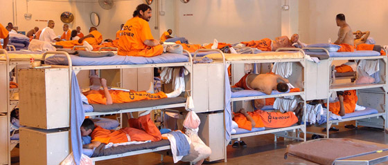 لتوفير النفقات.. اطلاق سراح 200 سجين في لوس انجلوس صورة رقم 1 لتوفير النفقات.. اطلاق سراح 200 سجين في لوس انجلوس صورة رقم 1