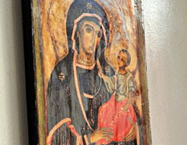 هل سيتم الاعتراف بأيقونة العذراء الباكية كمعجزة من قبل البابا؟! صورة رقم 1 هل سيتم الاعتراف بأيقونة العذراء الباكية كمعجزة من قبل البابا؟! صورة رقم 1