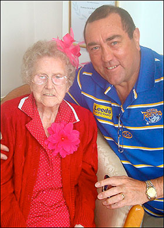 أكبر معمرة في أوروبا تحتفل بعيد ميلادها الـ 115 صورة رقم 4 أكبر معمرة في أوروبا تحتفل بعيد ميلادها الـ 115 صورة رقم 4