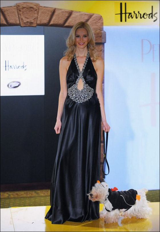 محمد الفايد يرفض بيع هارودز ويشبهها بمكة!    صورة رقم 8