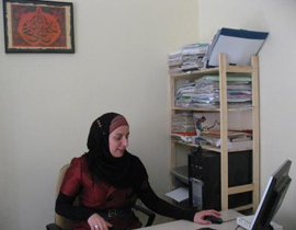 لورا ريدريغز: الإسلام يعطي المرأة حقوقاً أكثر من الكاثوليكية صورة رقم 1