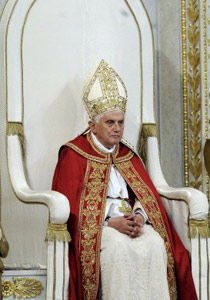 قس اعتدى بشكل فاحش على الأطفال خلال جلسات الاعتراف بالقداس! صورة رقم 1