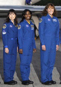 لأول مرة.. أربع نساء في الفضاء صورة رقم 1 لأول مرة.. أربع نساء في الفضاء صورة رقم 1