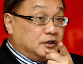 سرقة من نوع جديد: رجل أعمال متخصص بسرقة كلمات المشاهير صورة رقم 1